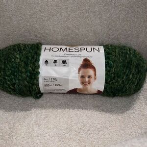 1 SKEIN/BALL OF‎ LION BRAND HOMESPUN YARN - #604 FOREST 6 Oz